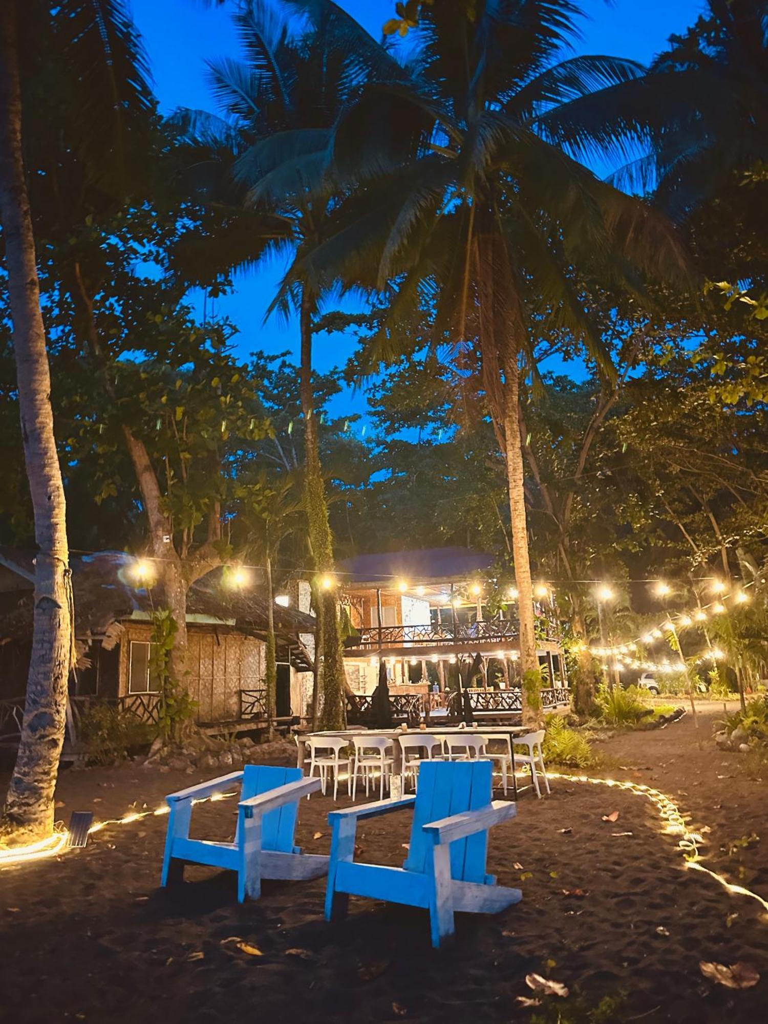 Playa Del Fuego Camiguin Beach Hostel & Resort Mambajao 外观 照片
